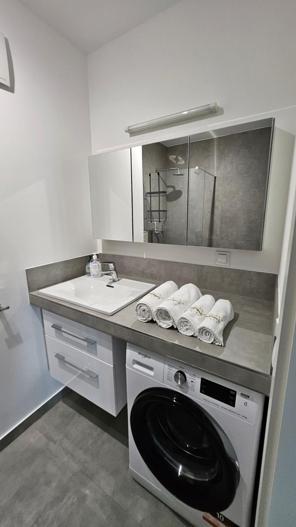 Apartament Bulgarska 60M2-3 Pokoje-Piekny Widok-13 Pietro 24H Check In Poznan Exterior photo
